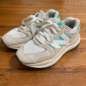 New Balance 5740